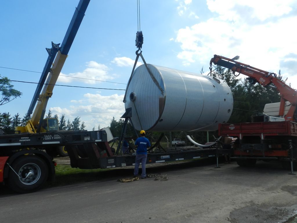 Stainless Steel Vertical Silos